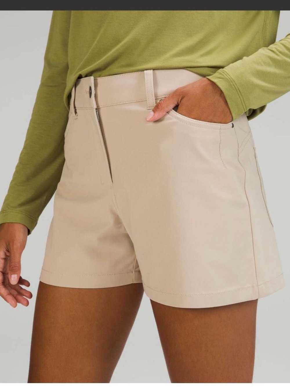 Lululemon City Sleek High-Rise 5 Pocket Short 4" size 29